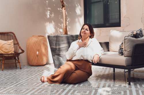 Découvre comment le coaching de vie t’aide à mieux gérer ton stress, comprendre tes émotions et retrouver équilibre et sérénité.